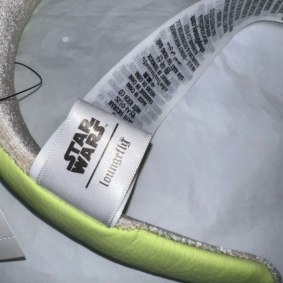 Disney Star Wars x Loungefly Star Wars Mandalorian Child Grogu Baby Yoda Loungef - Picture 3 of 7